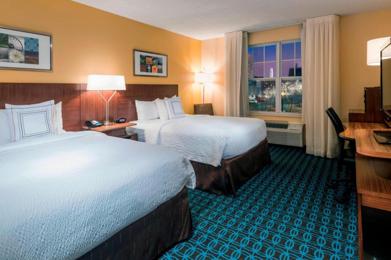 Fairfield Inn Kansas City Downtown/Union Hill Bagian luar foto