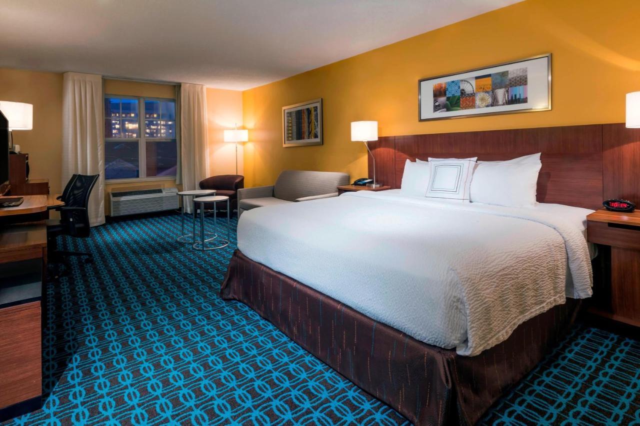 Fairfield Inn Kansas City Downtown/Union Hill Bagian luar foto