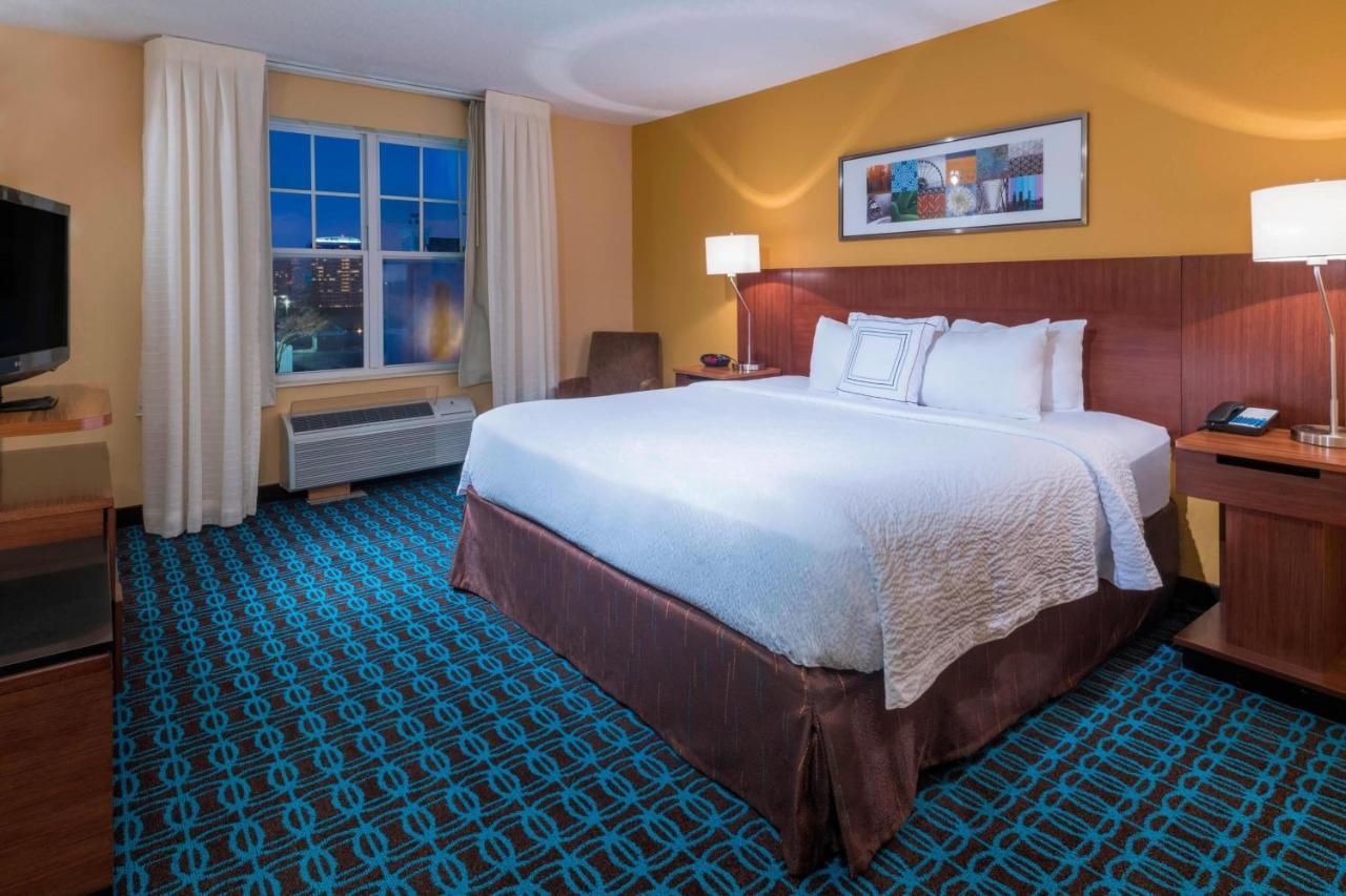 Fairfield Inn Kansas City Downtown/Union Hill Bagian luar foto