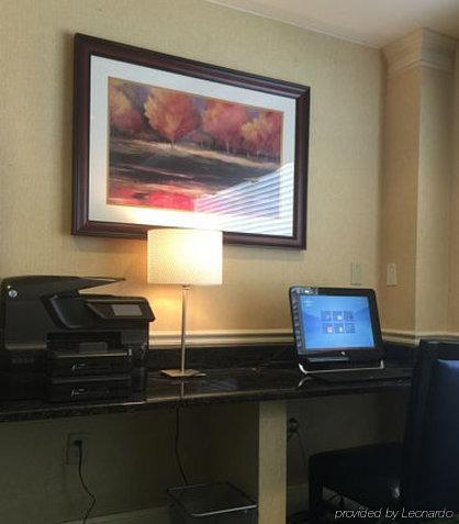 Fairfield Inn Kansas City Downtown/Union Hill Bagian luar foto